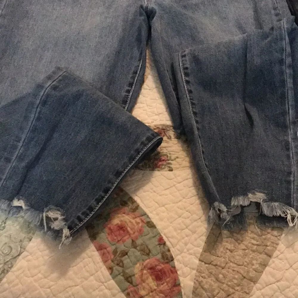 Jeans - Picture 3 of 5